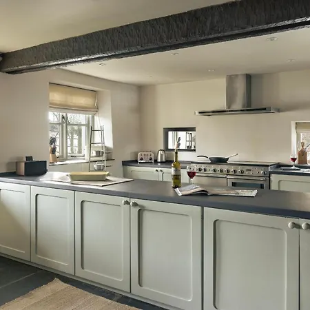 High Lindeth Bowness-on-Windermere