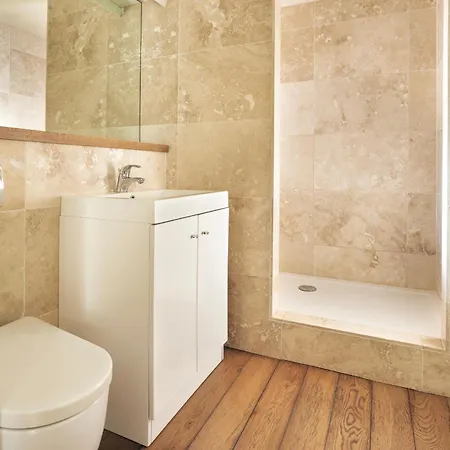 High Lindeth Bowness-on-Windermere